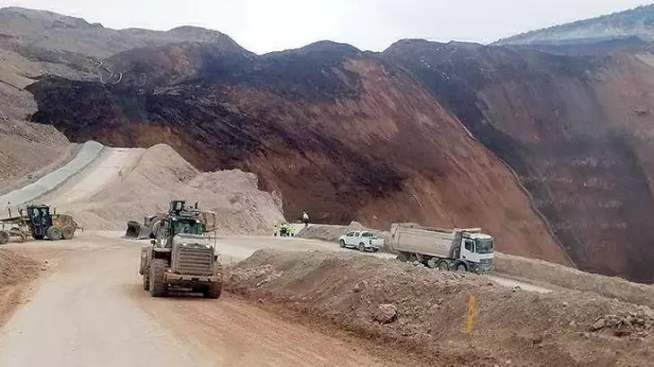 Erzincan’daki facianın şifreleri! ‘Birdenbire olmaz, milim milim kayar’