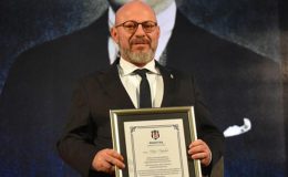 Beşiktaş’ta Mete Vardar’dan Emirhan Delibaş’a Semih Kılıçsoy örneği!