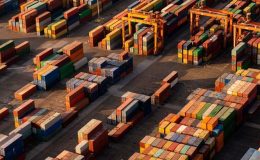 Dış ticaret açığı geriledi