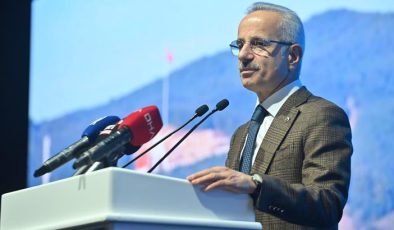 Bakan Uraloğlu duyurdu! Fiberde Avrupa’da 2. sıraya yükseldik