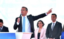 CHP Genel Başkanı Özel: Her emekliye 7 bin lira seyyanen zam lazım