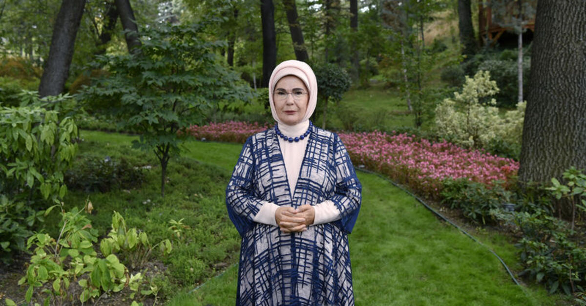 Emine Erdoğan, Kiev’deki 4. Lider Eşleri Zirvesi’ne video mesaj gönderdi