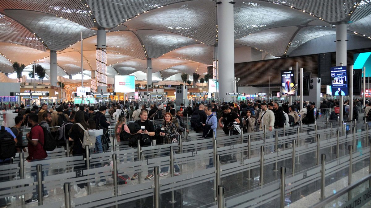İstanbul Havalimanı’nda ‘Yarıyıl tatili’ yoğunluğu