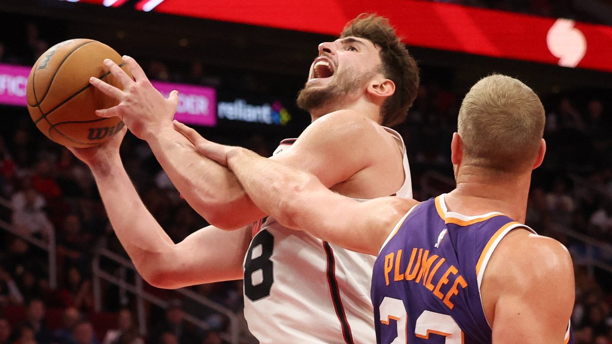 Alperen Şengün’ün double-double yaptığı maçta Rockets, Suns’ı yendi